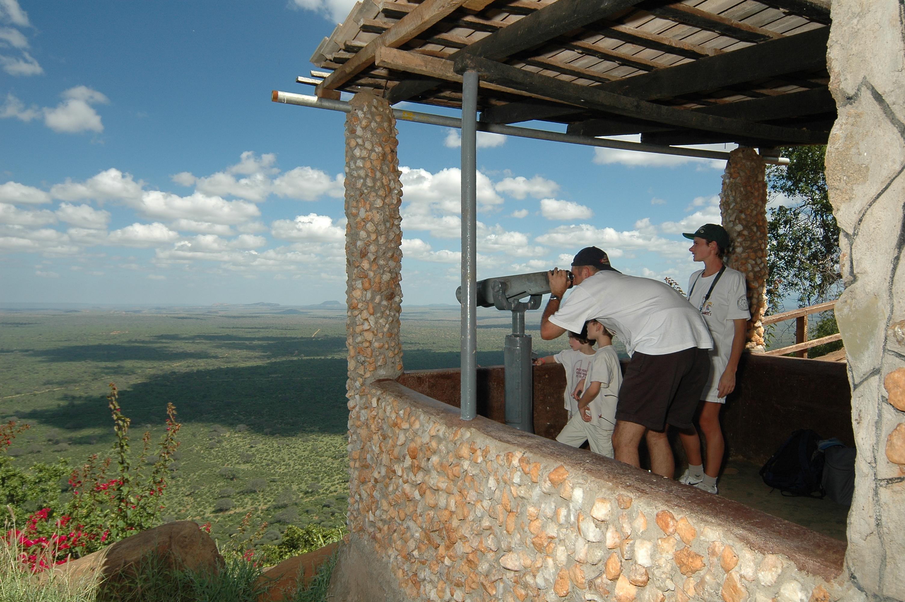 Ngulia Safari Lodge Tsavo エクステリア 写真